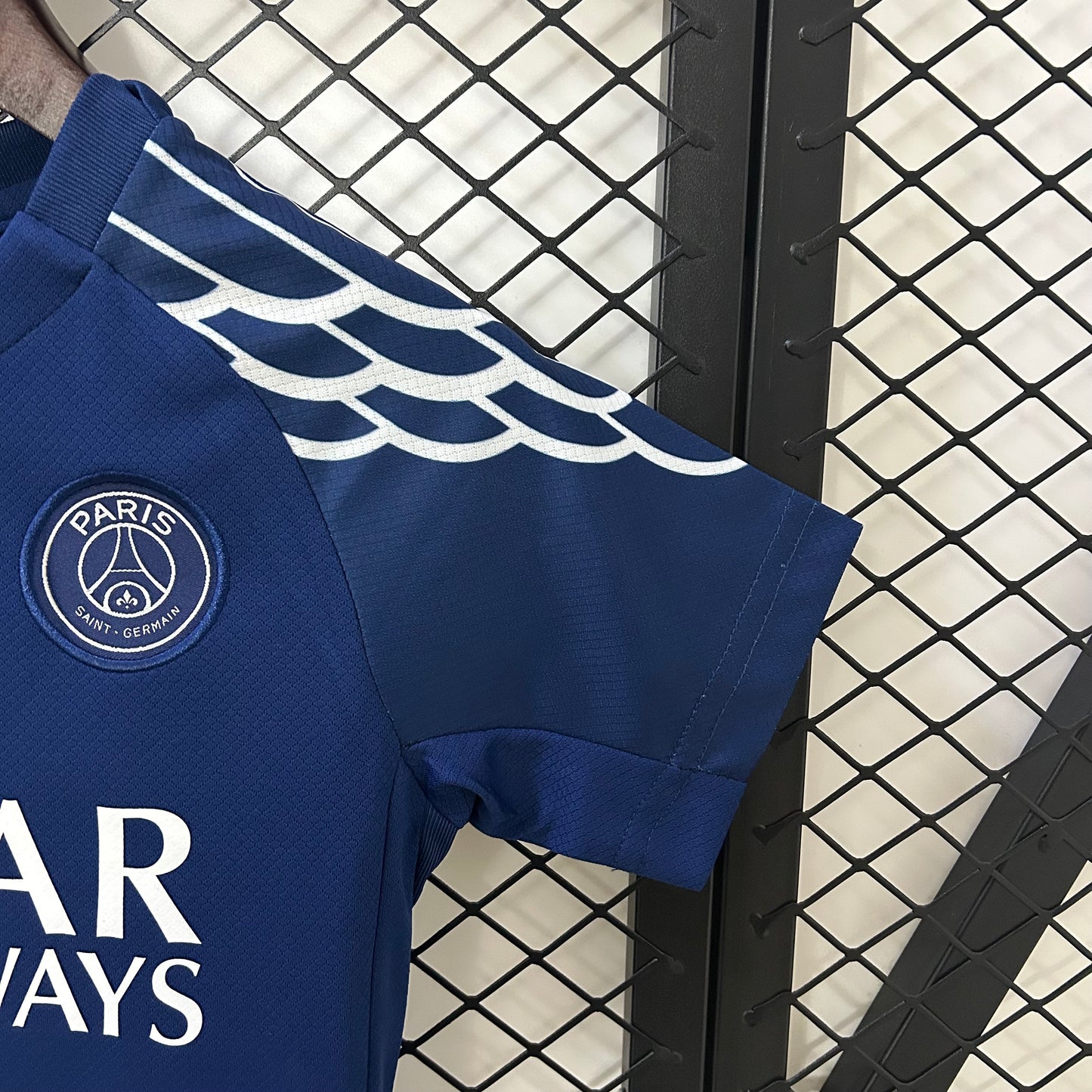 KIDS : Paris Saint-Germain 2024/2025 Fourth Kit