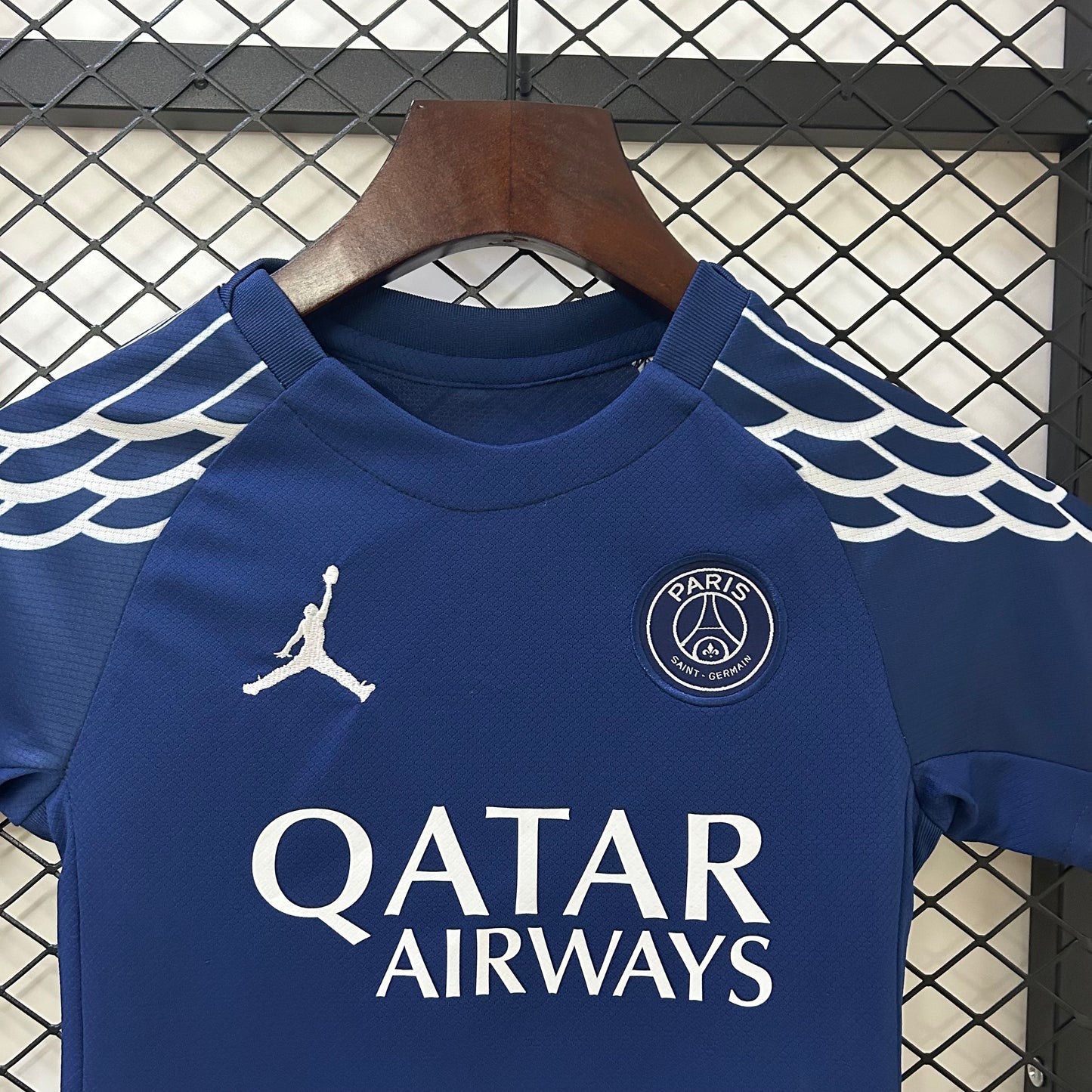 KIDS : Paris Saint-Germain 2024/2025 Fourth Kit