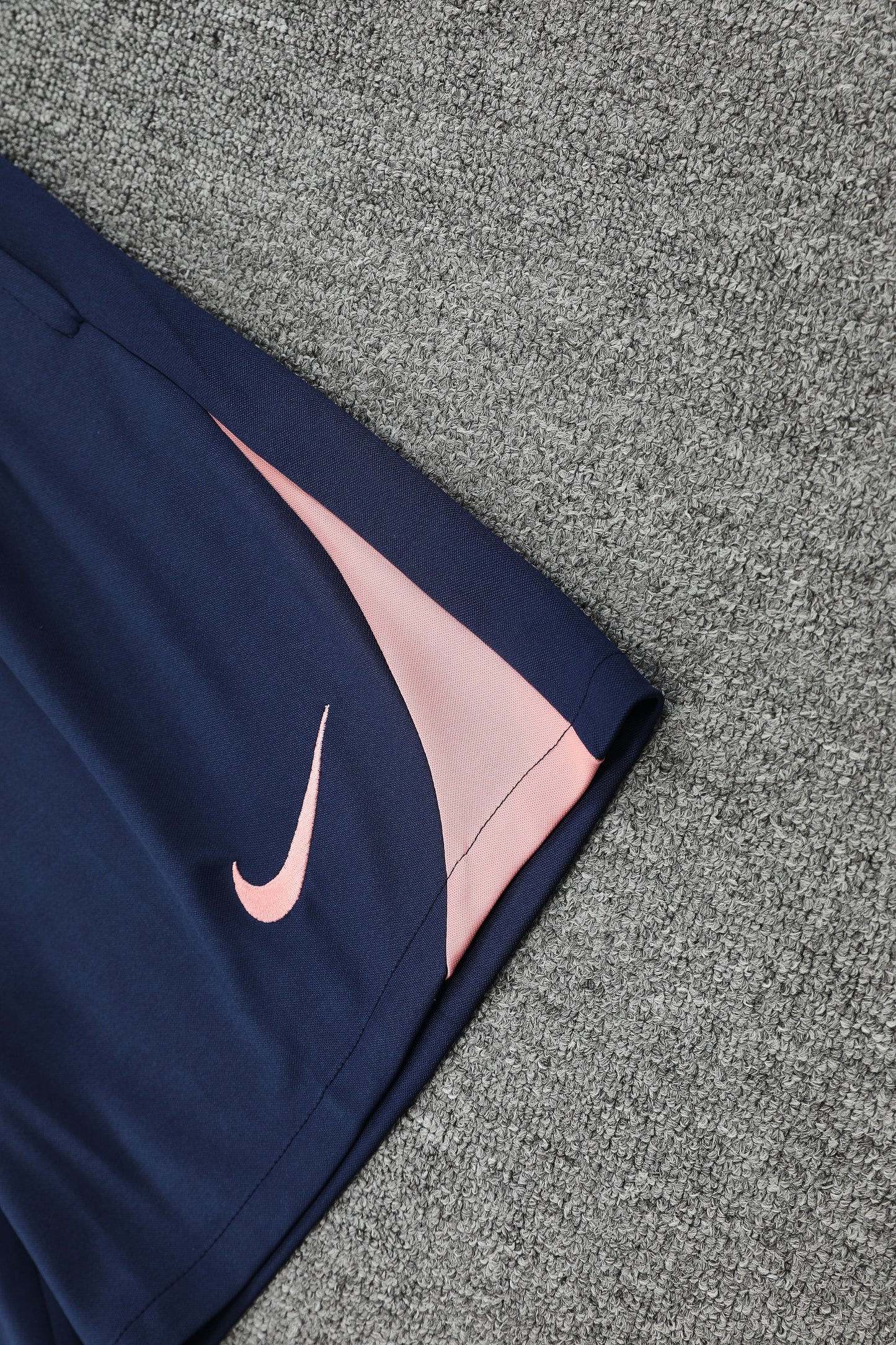 FC Barcelona 2025/26 Training Kit III