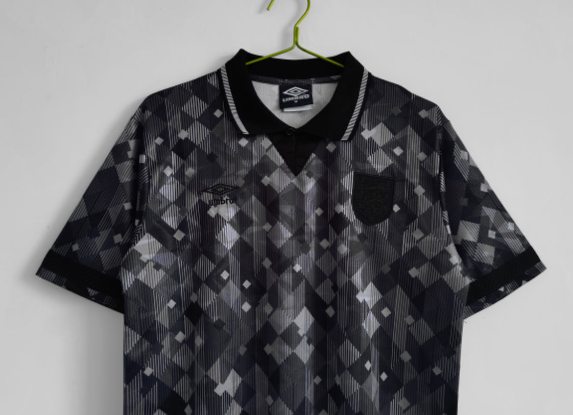 England 1990 BLACKOUT