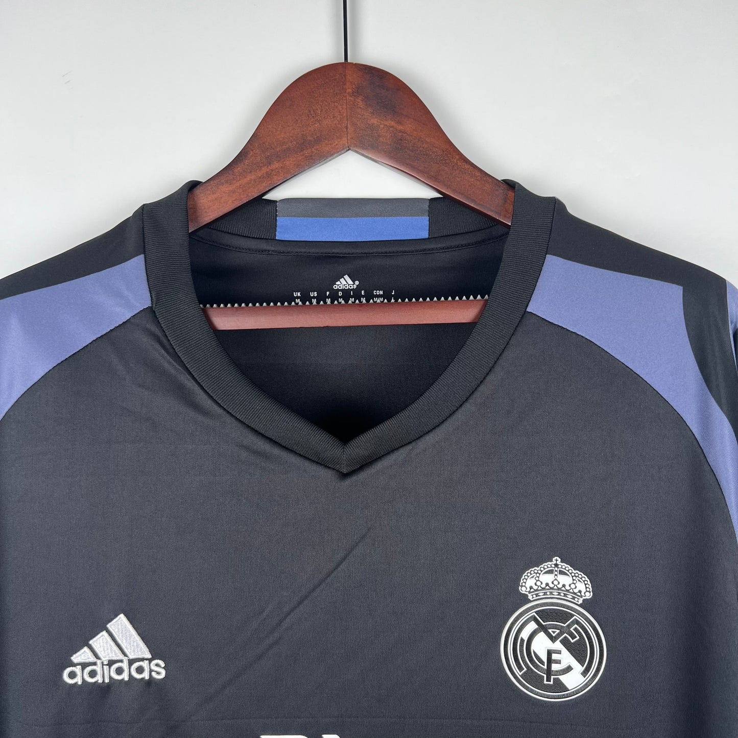 Real Madrid 2016/2017 Third - Long Sleeve