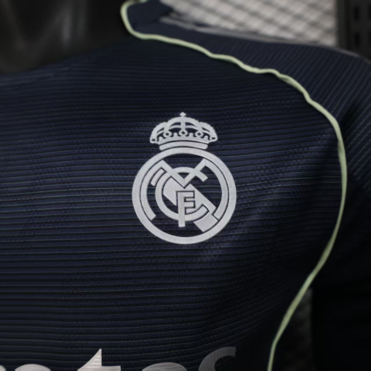 Long Sleeve - Real Madrid 2025/26 Home Shirt - Pro Version