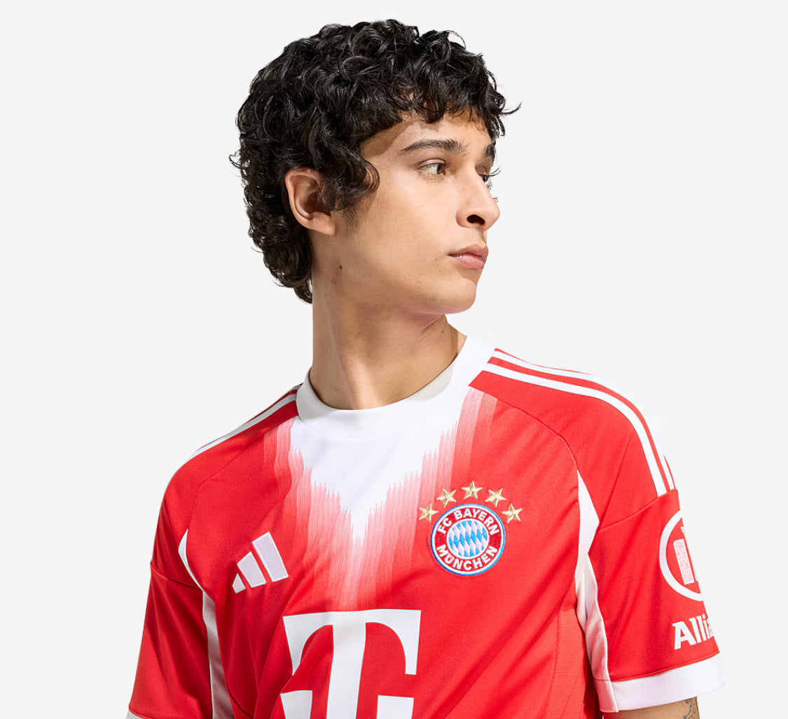 Bayern Munich 2025/26 Home - Fan Version