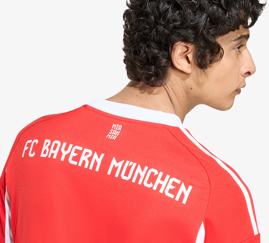 Bayern Munich 2025/26 Home - Fan Version