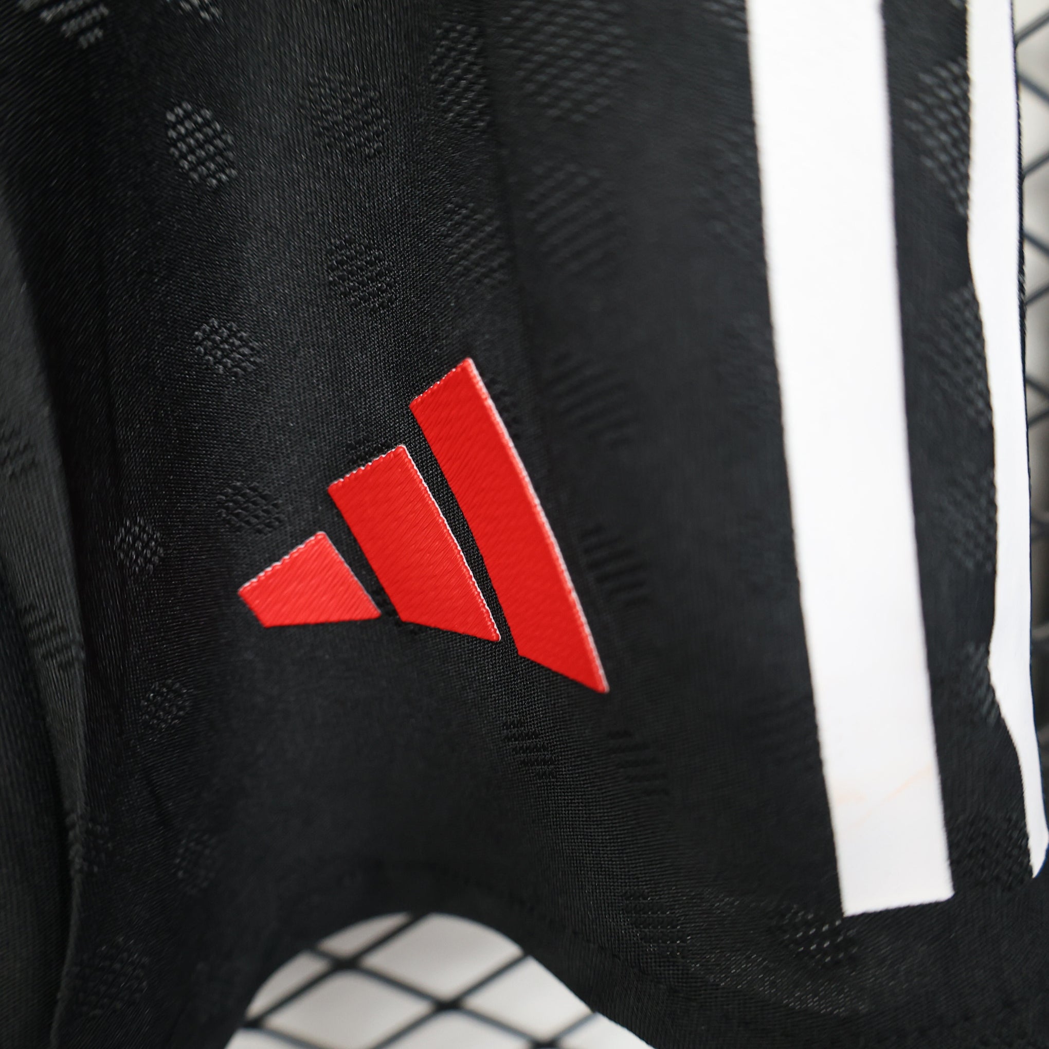 Liverpool FC 2025/26 Away Shorts - Pro Version