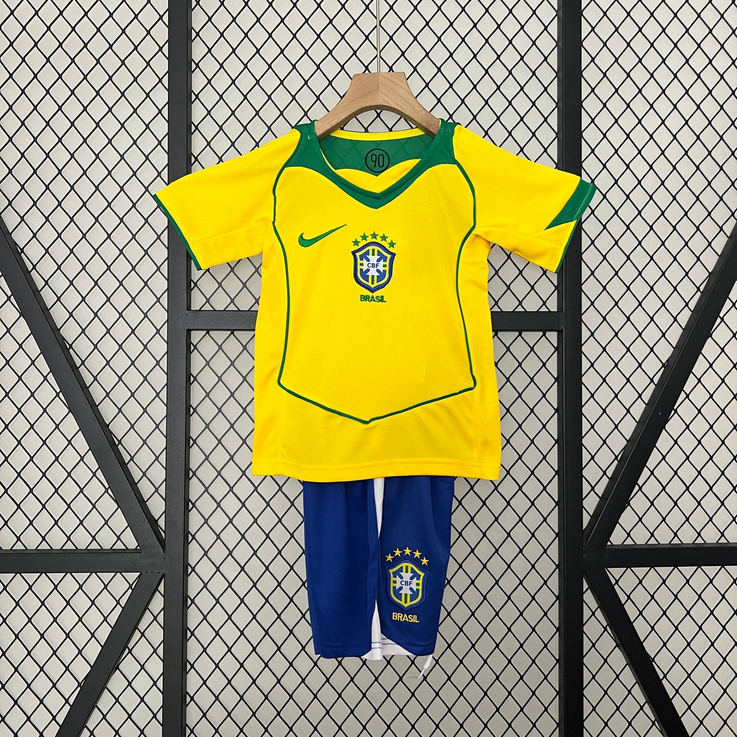 KIDS : Brazil 2004 Home