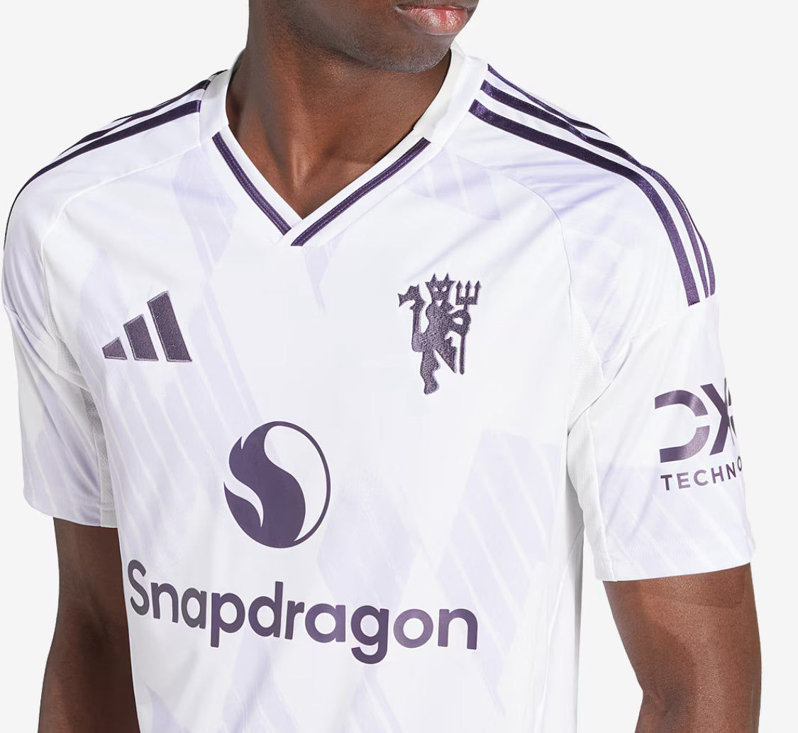 Manchester United 2025/26 Away Shirt - Fan Version
