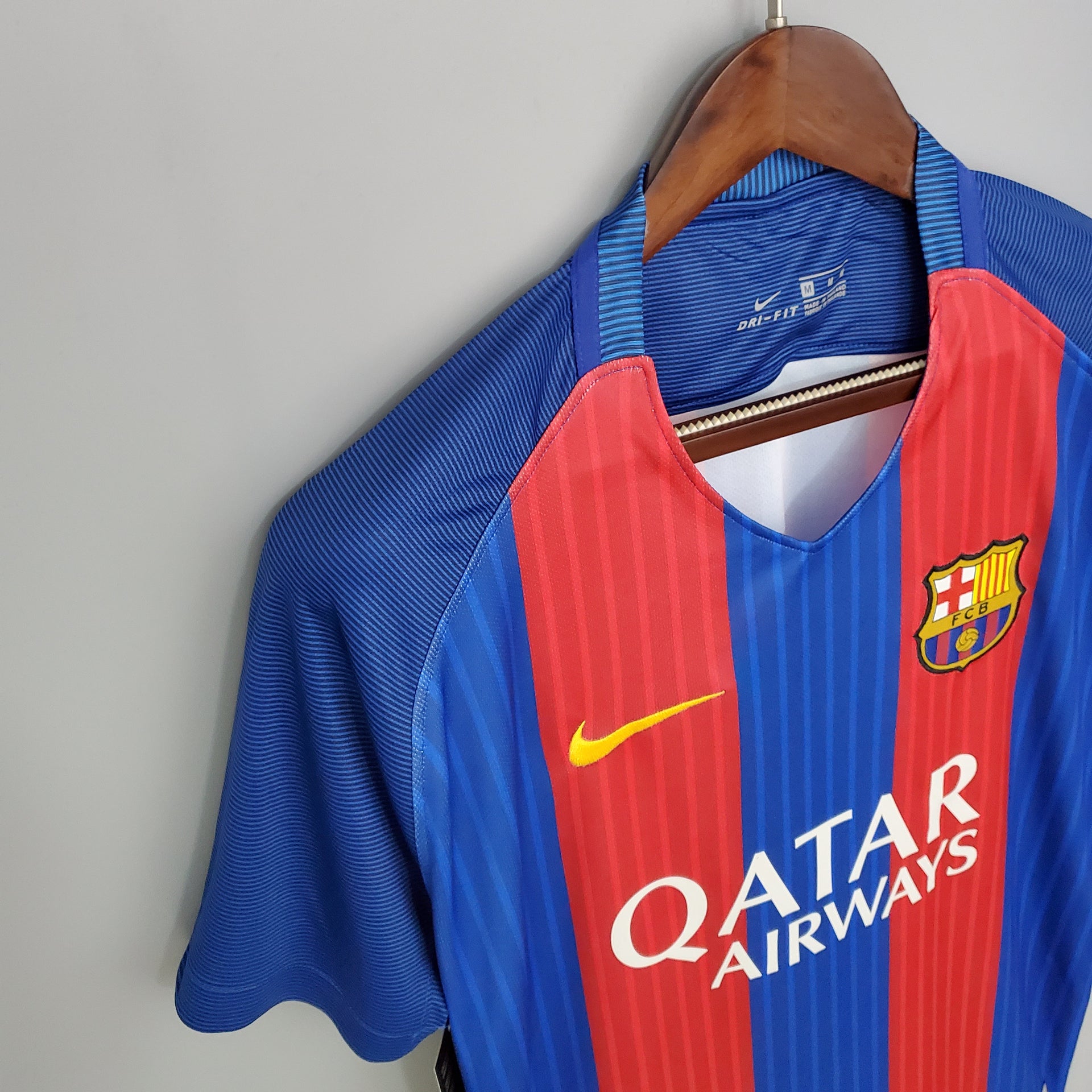 FC Barcelona 2016/17 Home Shirt