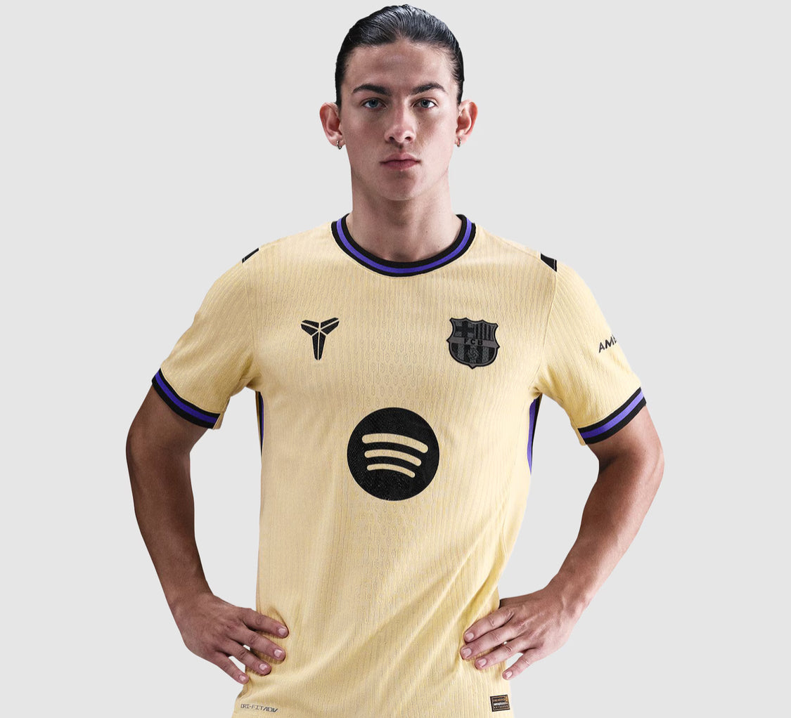 FC Barcelona 2025/26 Away Shirt - Pro Version