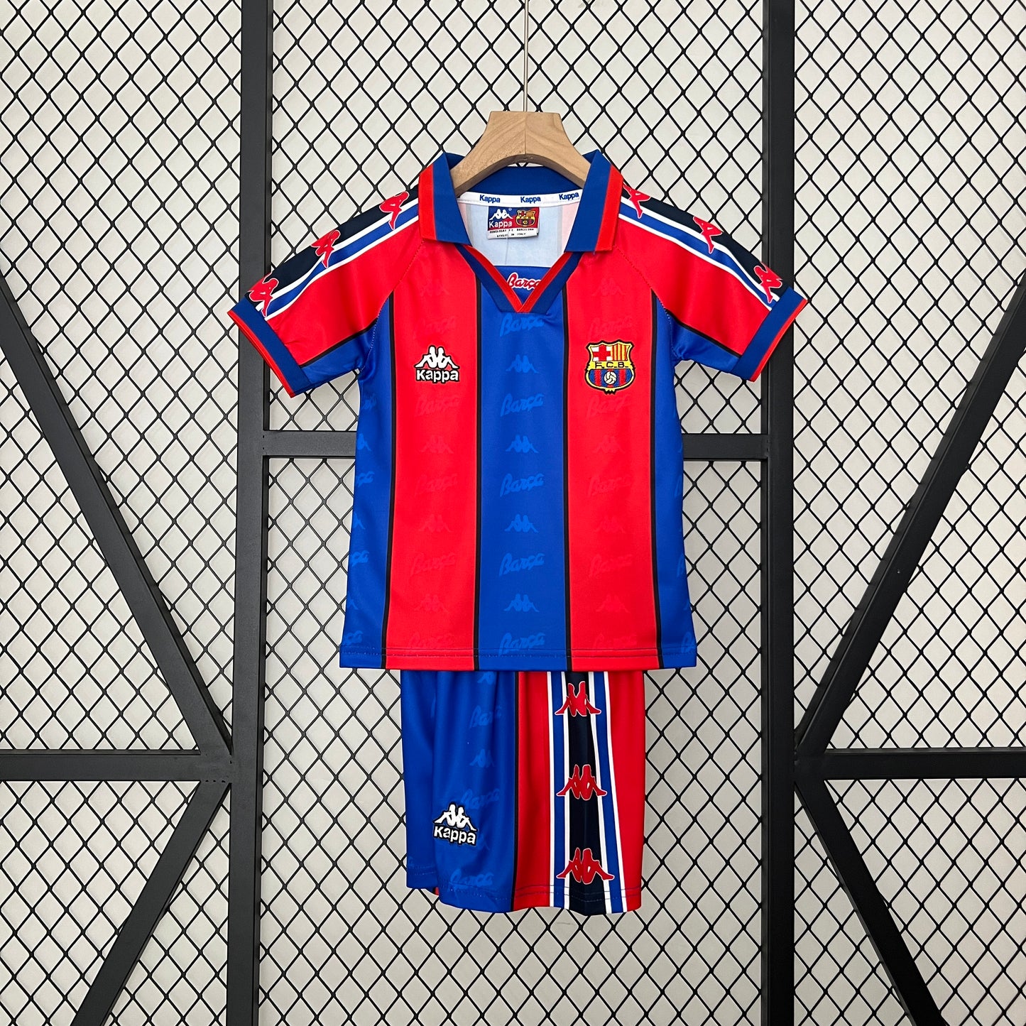 KIDS : FC Barcelona 1995/1997 Home