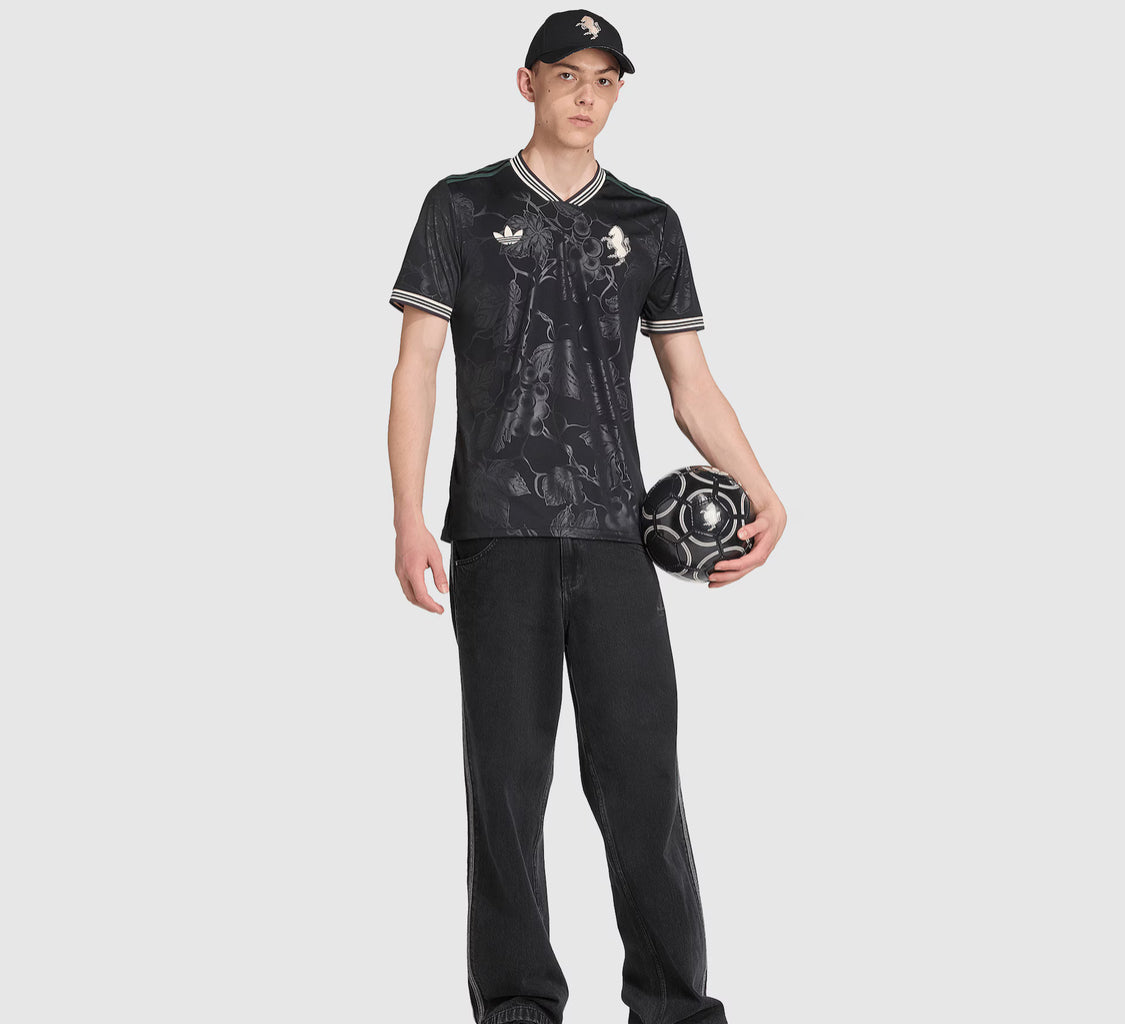 Juventus FC 2025/26 Third Shirt - Fan Version