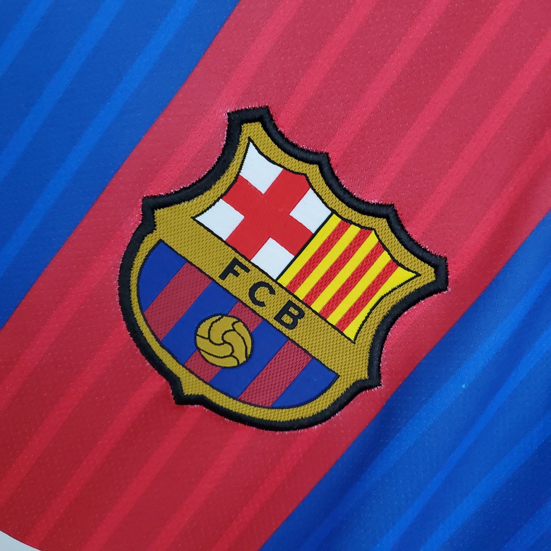 FC Barcelona 2016/17 Home Shirt