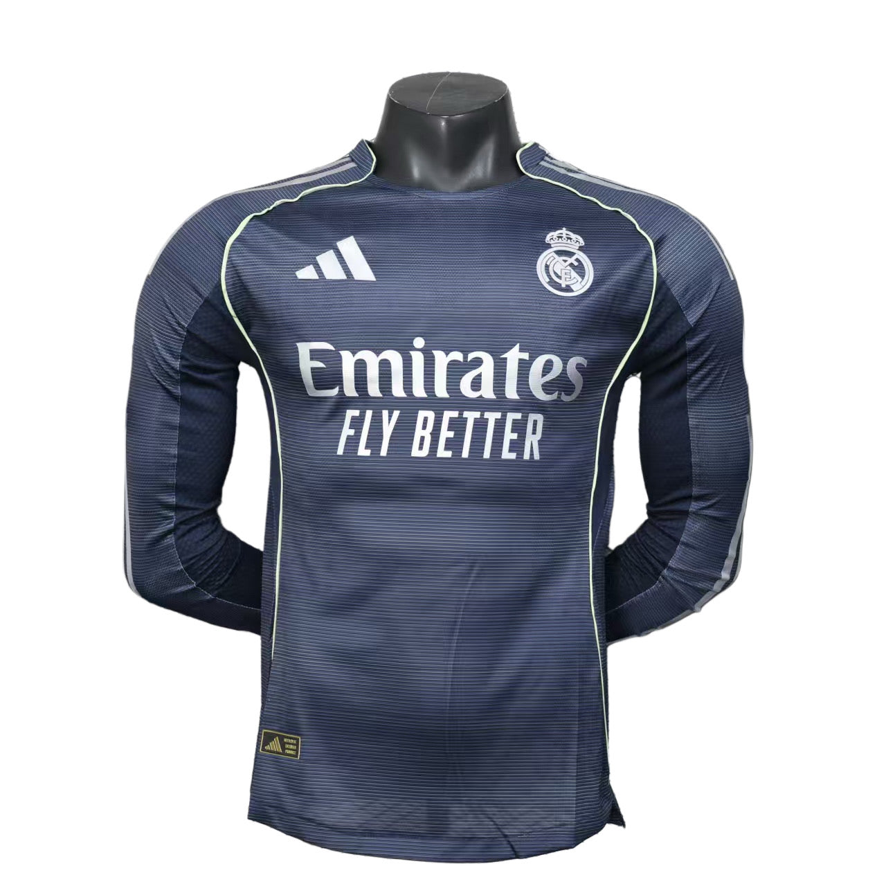 Long Sleeve - Real Madrid 2025/26 Home Shirt - Pro Version