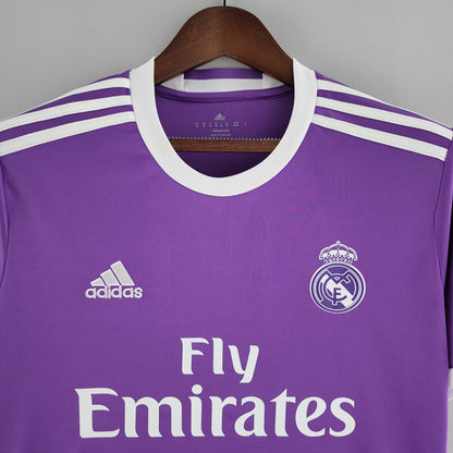 Real Madrid 2016/2017 Away