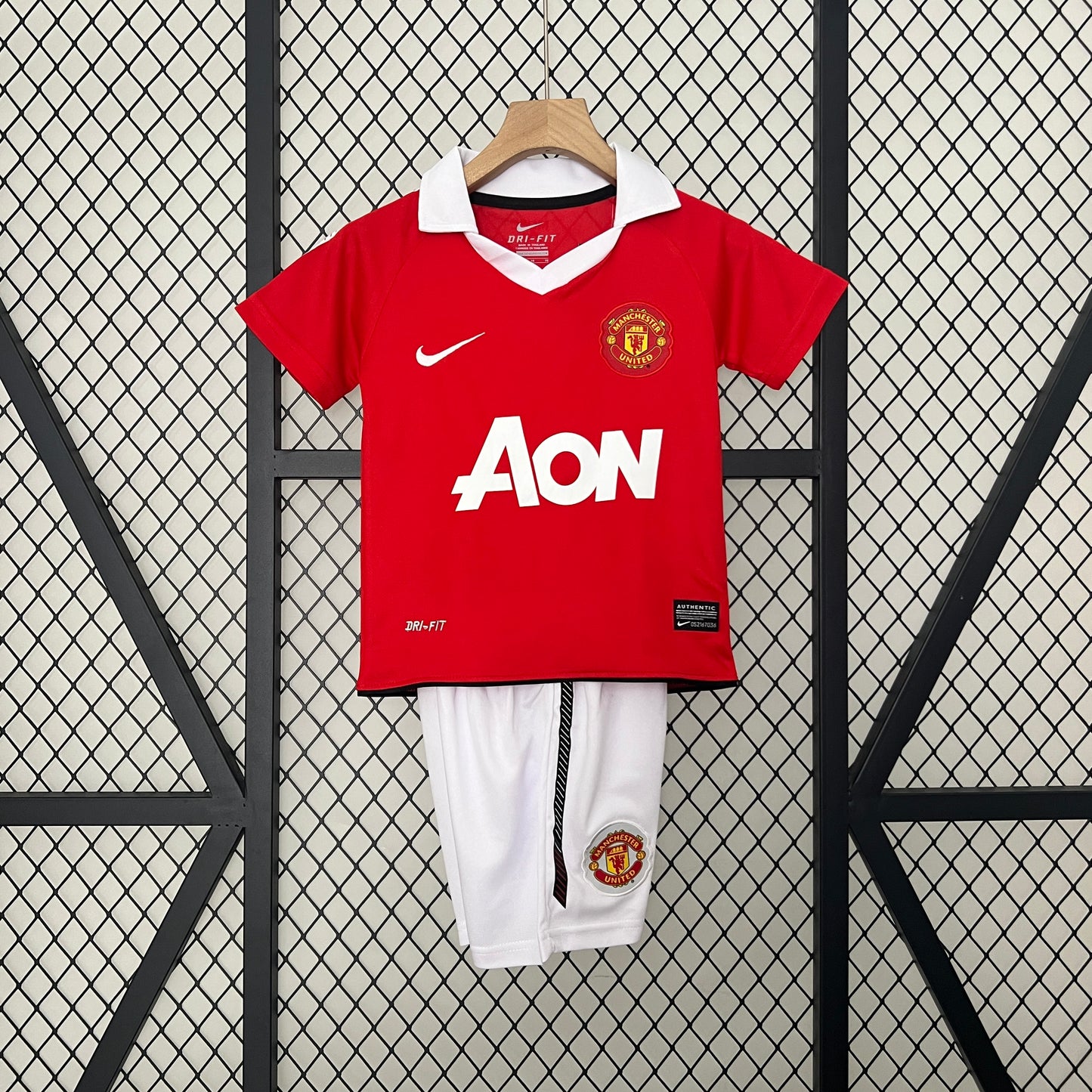 KIDS : Manchester United 2010/2011 Home