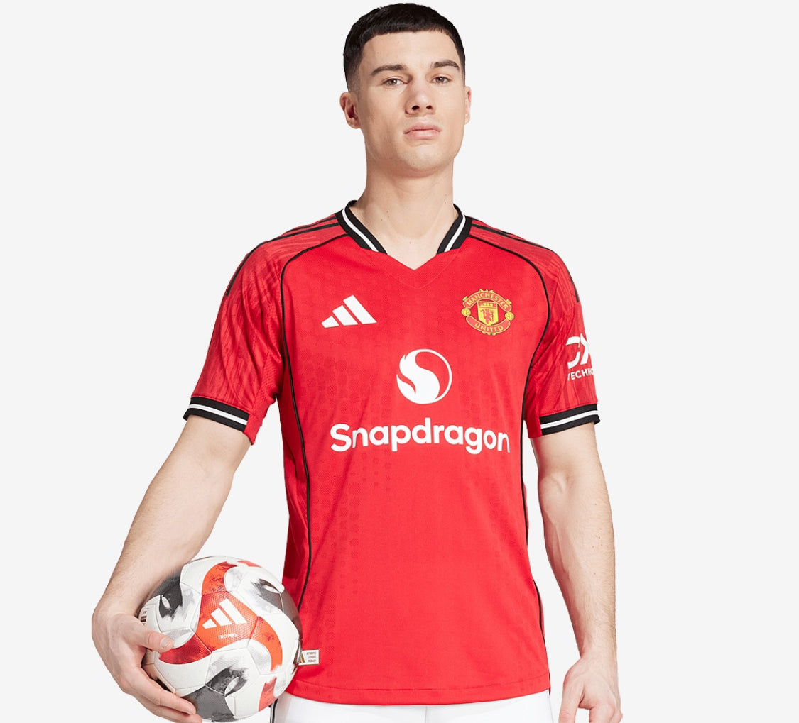 Manchester United 2025/26 Home Shirt - Pro Version