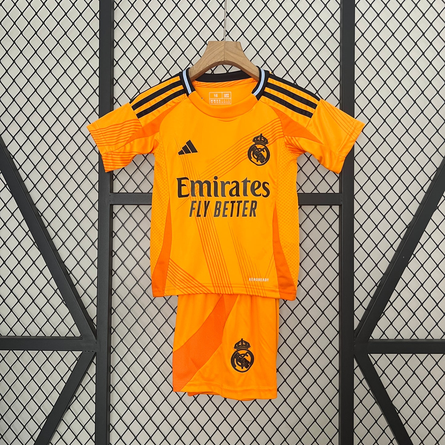 KIDS : Real Madrid 2024/2025 Away