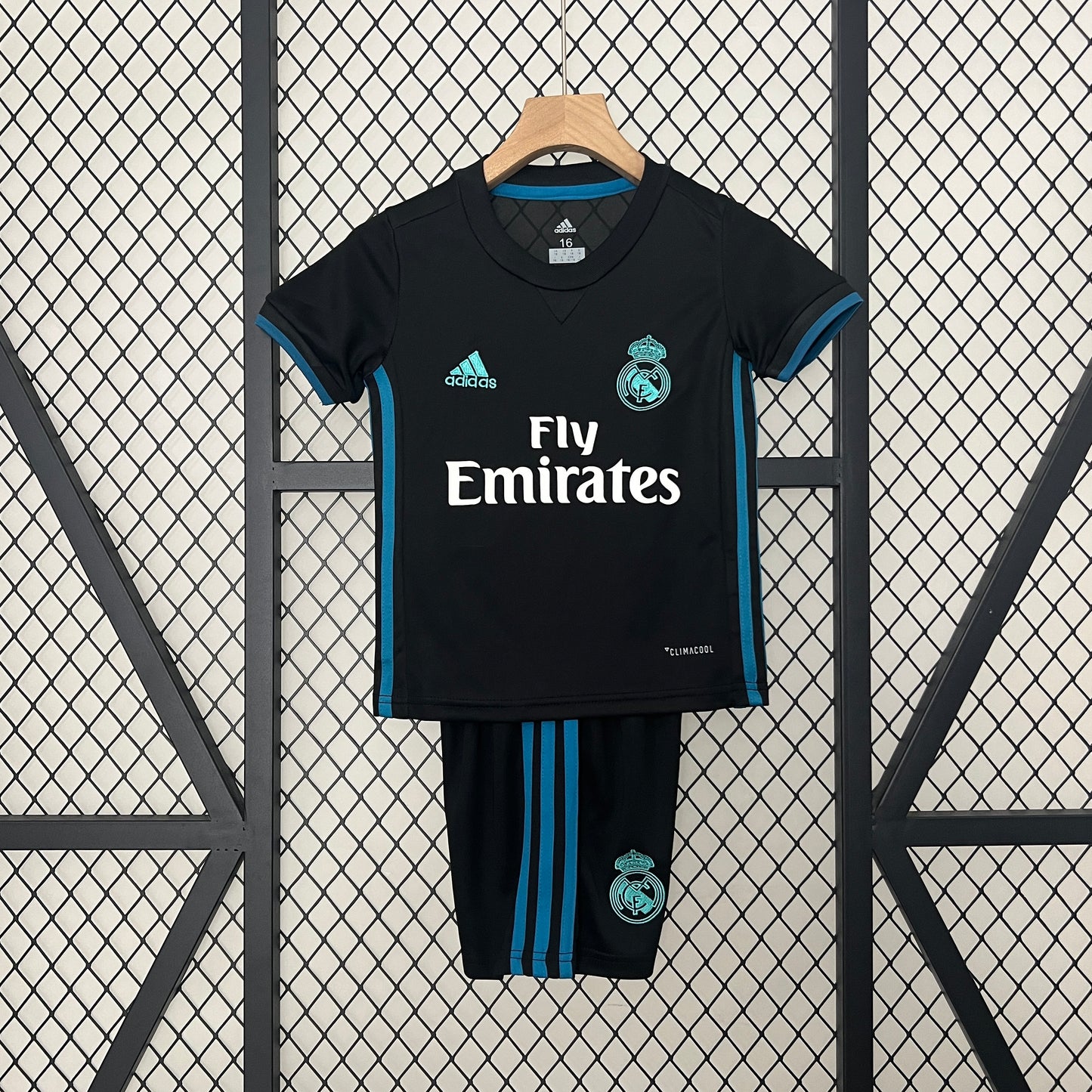 KIDS : Real Madrid 2017/2018 Away