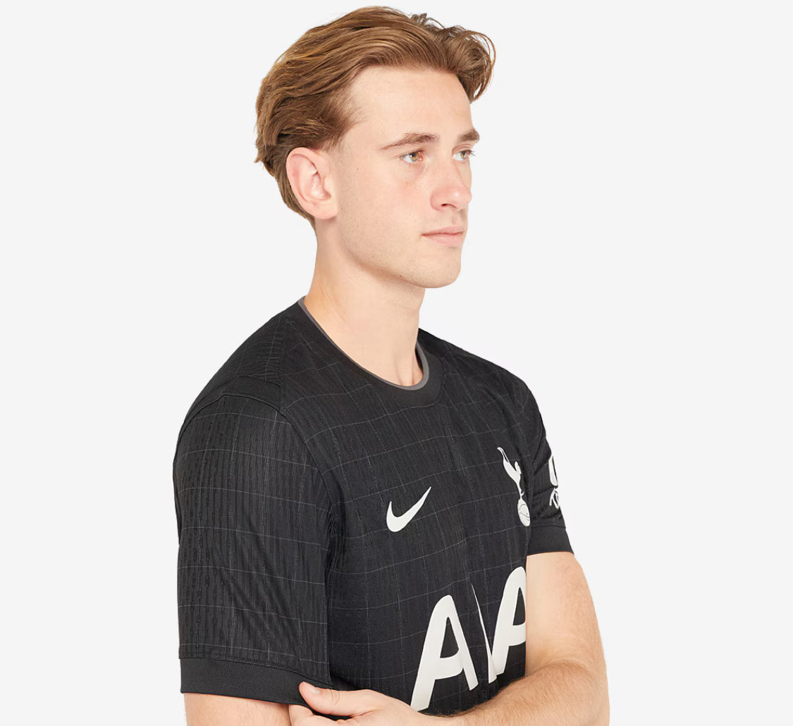 Tottenham 2025/26 Away Shirt - Pro Version