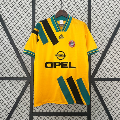 Bayern Munich 1993/1995 Away