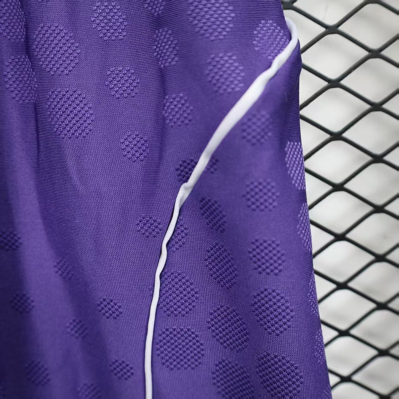 Manchester United 2025/26 Away Shorts - Pro Version