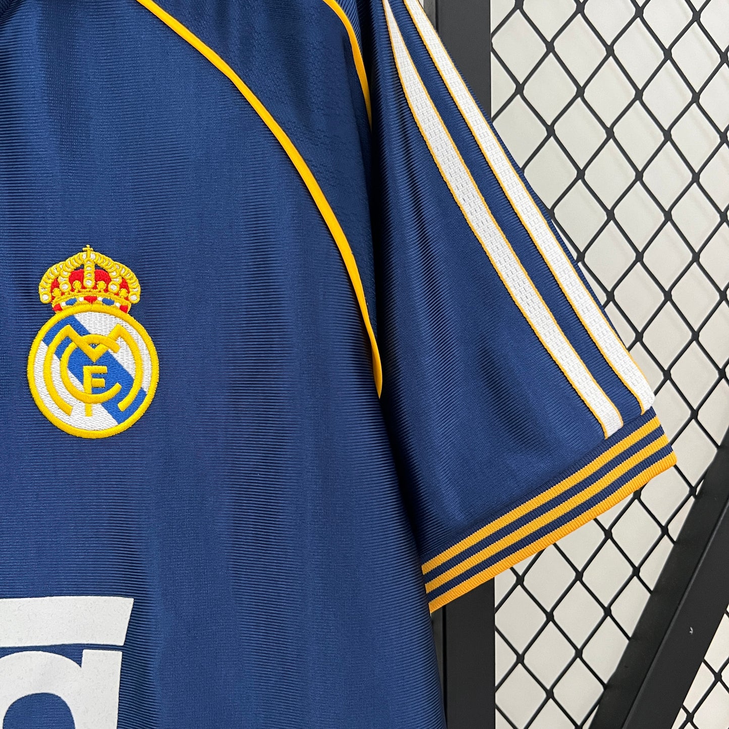 Real Madrid 1998/1999 Third Kit