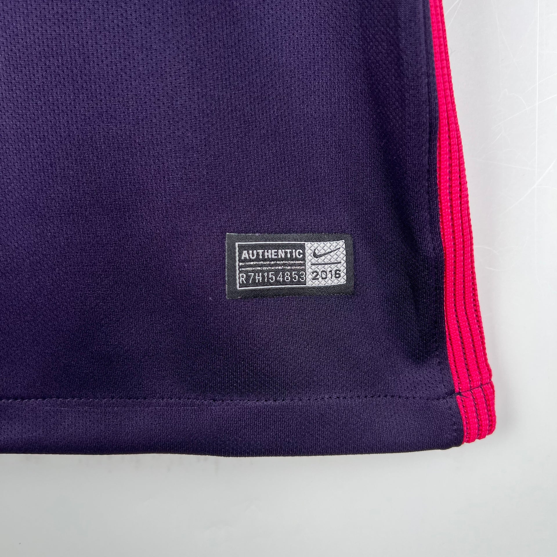 FC Barcelona 2016/17 Away Shirt