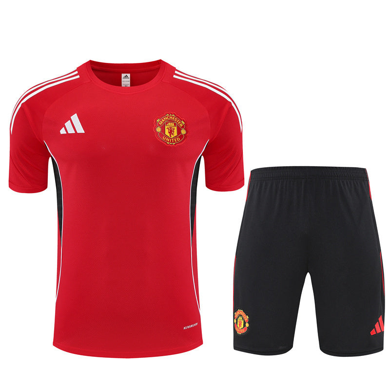 Manchester United 2025/26 Training Kit IV
