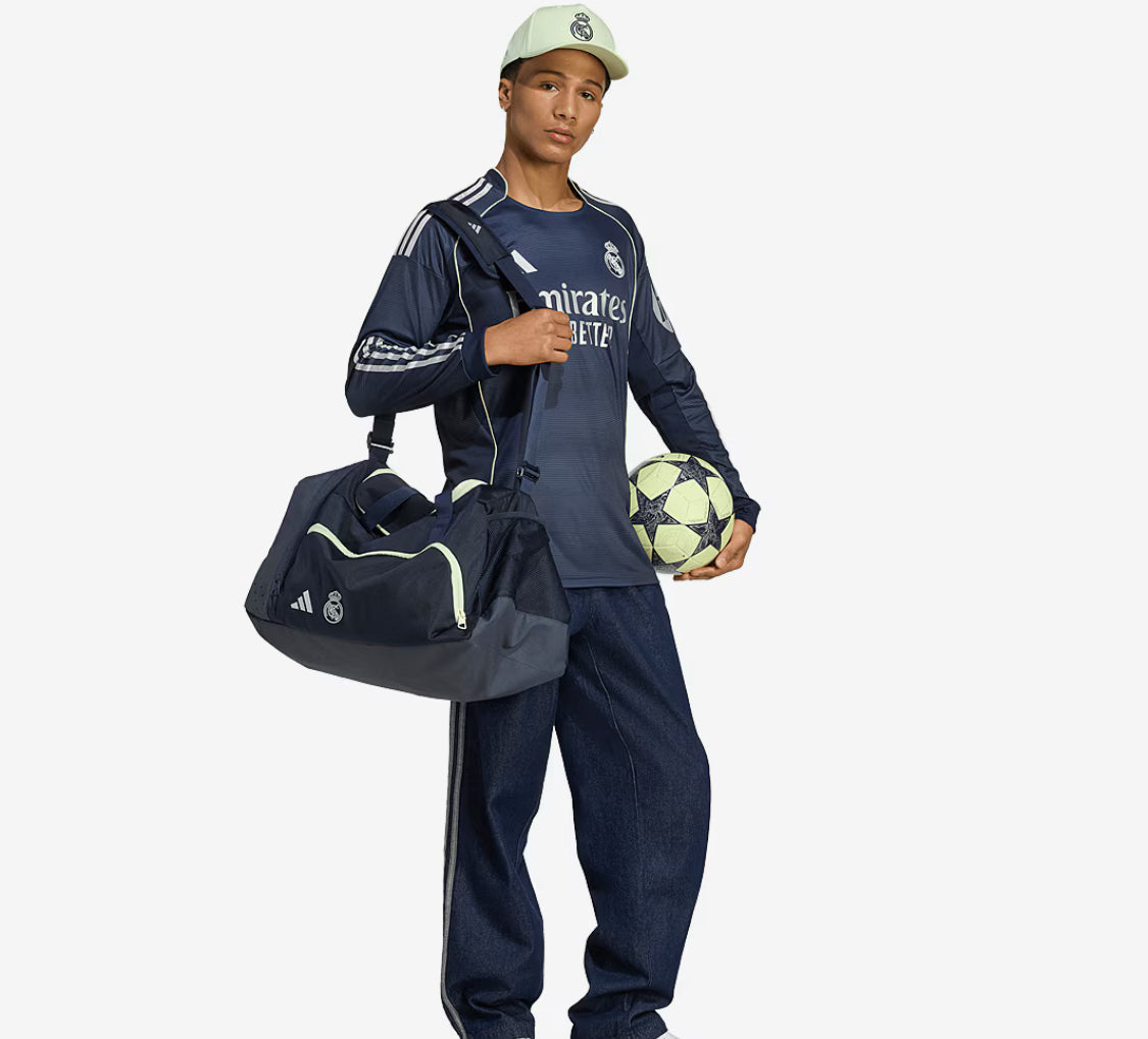 Long Sleeve - Real Madrid 2025/26 Away - Fan Version