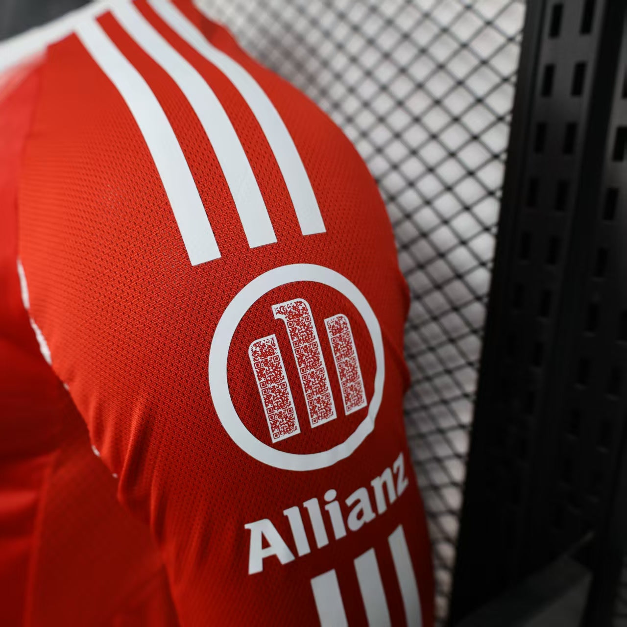 Long Sleeve - Bayern Munich 2025/26 Home Shirt - Pro Version