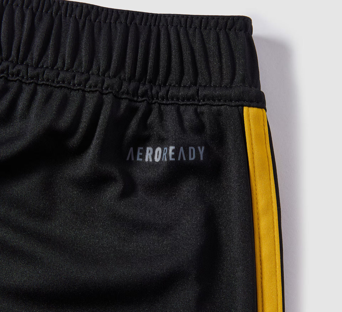 Manchester Unuted 2025/26 Third Shorts - Fan Version